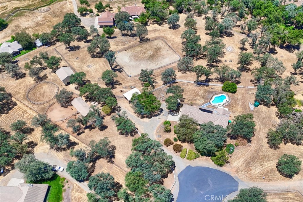 2630 Oak Woods Court