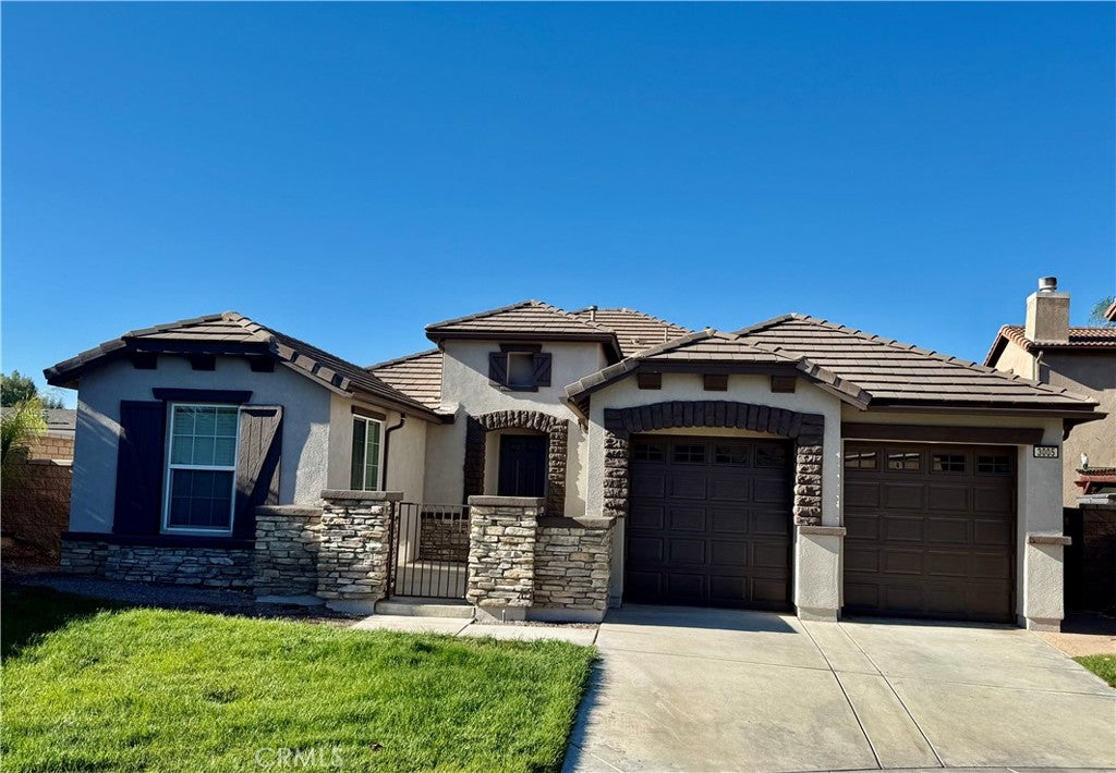 Photo 1 of 44 — 3005 Cat Tail Court, Hemet, CA 92545