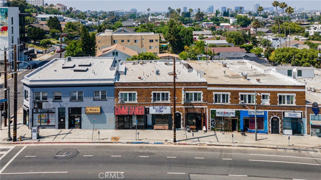 Properties 3 2506 W Sunset Boulevard