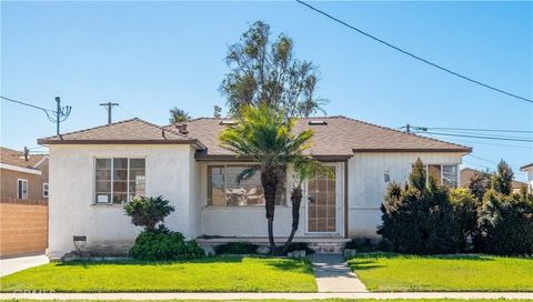 2032 W 154th Gardena CA 90249