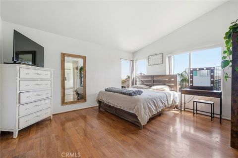Tiny photo for 855 Viewtop Circle, Corona, CA 92881 (MLS # OC26085333)