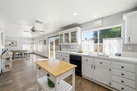 Tiny photo for 855 Viewtop Circle, Corona, CA 92881 (MLS # OC26085333)