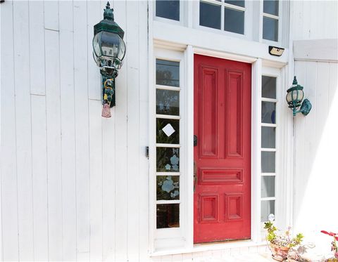 507 W Rustic Rd. Santa Monica CA 90402