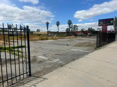 MLS: 260015799SD