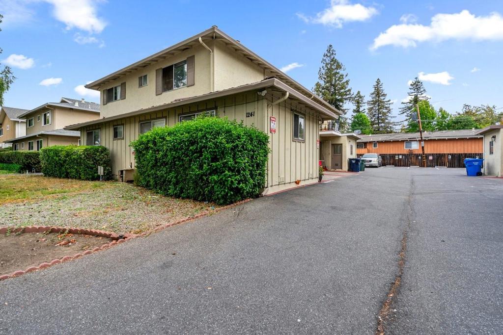 1241 Coronado Drive