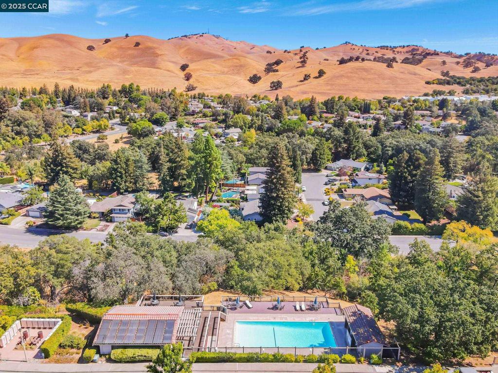 MARSH CREEK - Residential