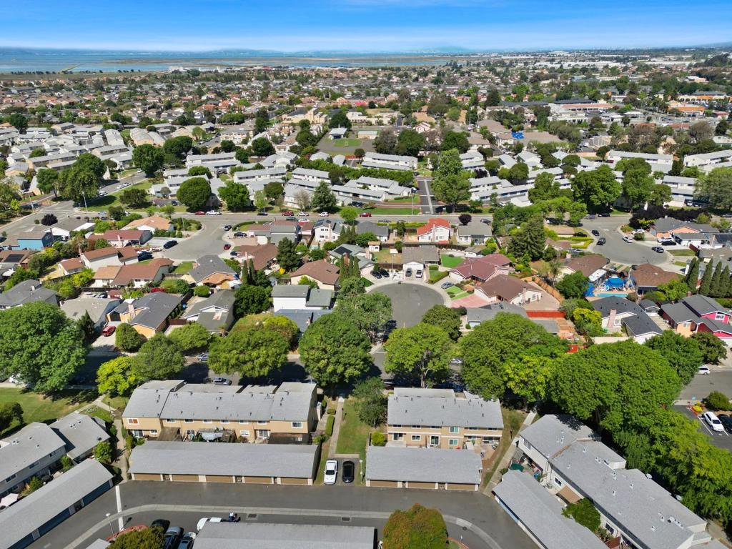 4270 Comet Circle