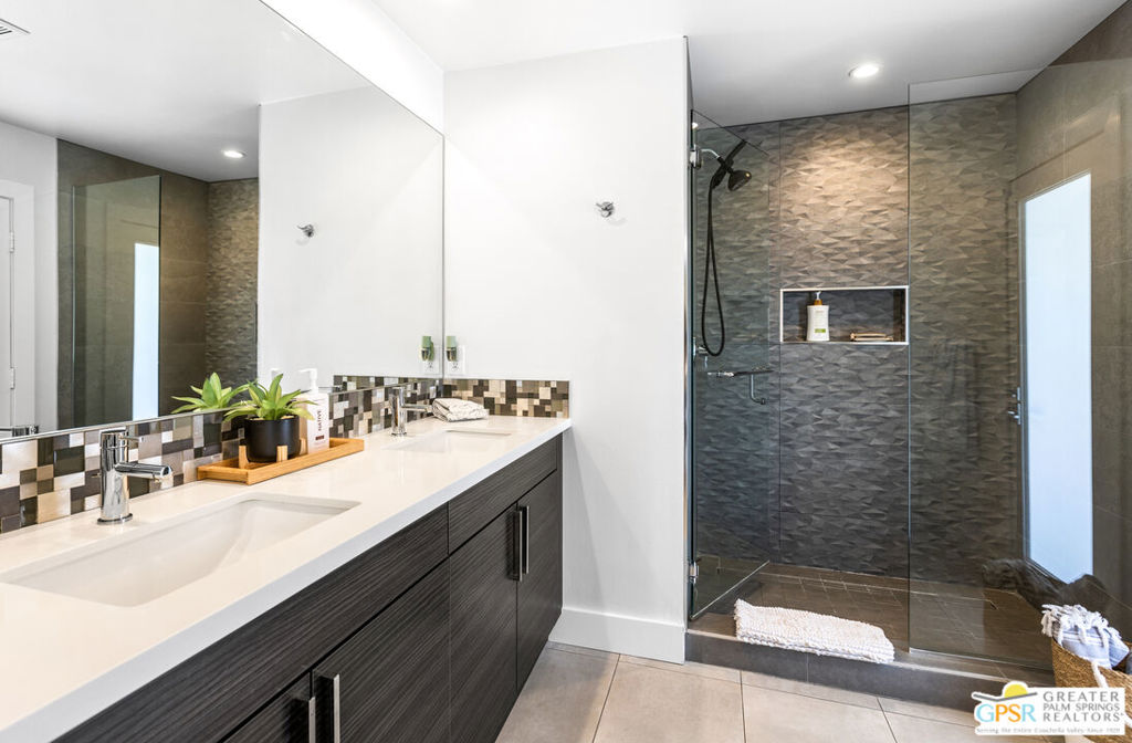 Sun Villas - Residential