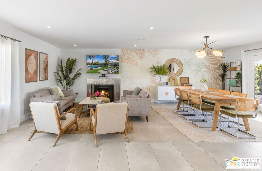 Photo of 932 N Camino Condor, Palm Springs, CA 92262 (MLS # 25619327PS)