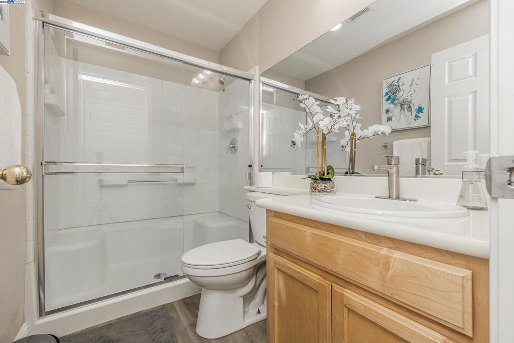 CENTRAL TRACY - Residential