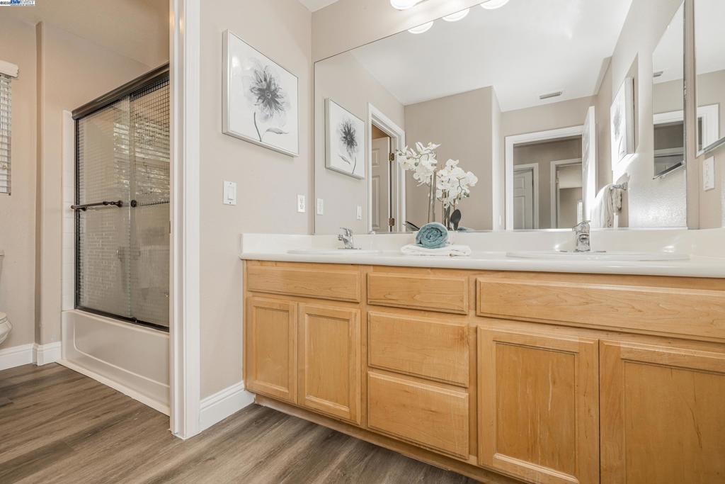 CENTRAL TRACY - Residential