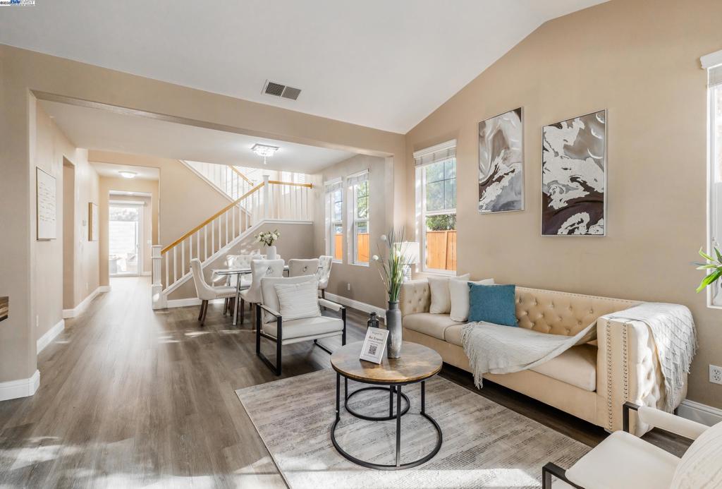 CENTRAL TRACY - Residential