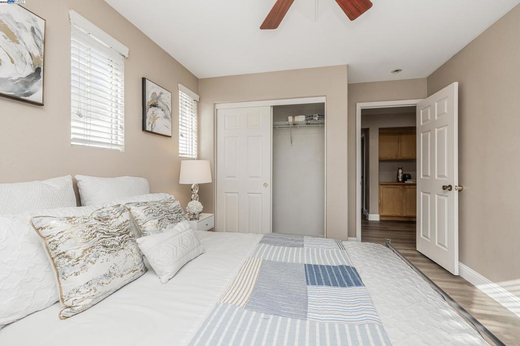 CENTRAL TRACY - Residential