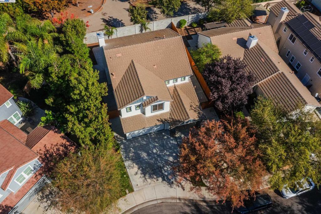 CENTRAL TRACY - Residential