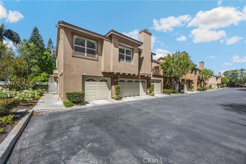 Photo of 1294 S Country Glen WAY, Anaheim, CA 92808 (MLS # PW26105449)