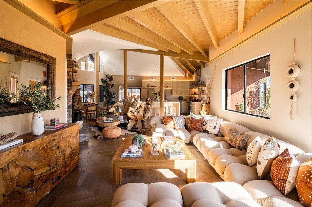 7420 Quail Springs