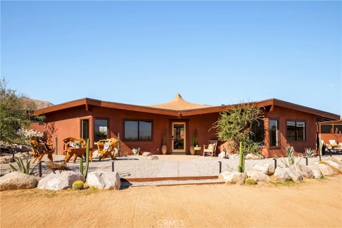 Photo of 7420 Quail Springs RD, Joshua Tree, CA 92252 (MLS # JT26216174)