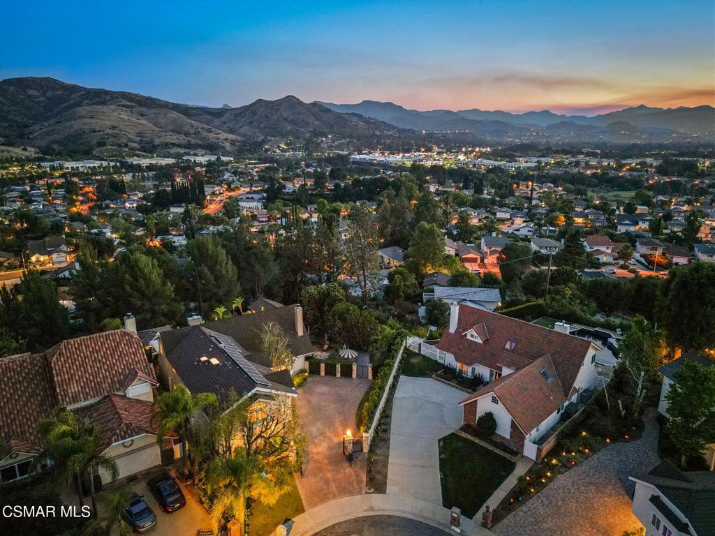 Properties 5533 Aldren Court