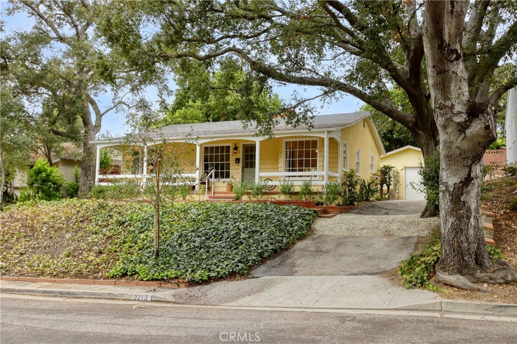 3213 Park Vista Drive