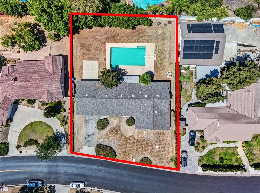 Properties 1 10315 Vanalden Avenue