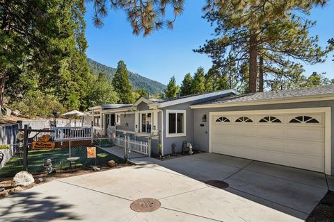 Photo of 25001 Rim Rock Rd Rd, Idyllwild, CA 92549 (MLS # 219136763DA)
