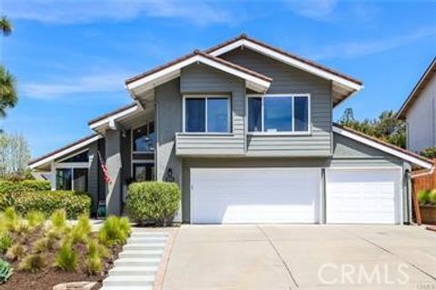 Photo of 22112 Comanche Rd, Lake Forest, CA 92630 (MLS # OC26073354)