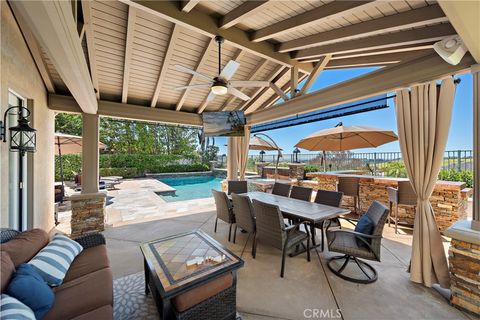 29 Ledgewood Drive Rancho Santa Margarita CA 92688