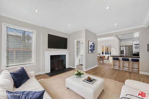 Photo of 215 S Gale Drive, Beverly Hills, CA 90211 (MLS # 26986291)