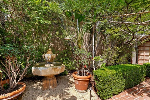 Tiny photo for 2016 State ST, Santa Barbara, CA 93105 (MLS # V1-38963)