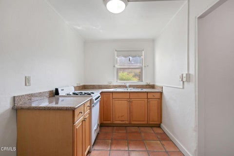 Tiny photo for 2016 State ST, Santa Barbara, CA 93105 (MLS # V1-38963)