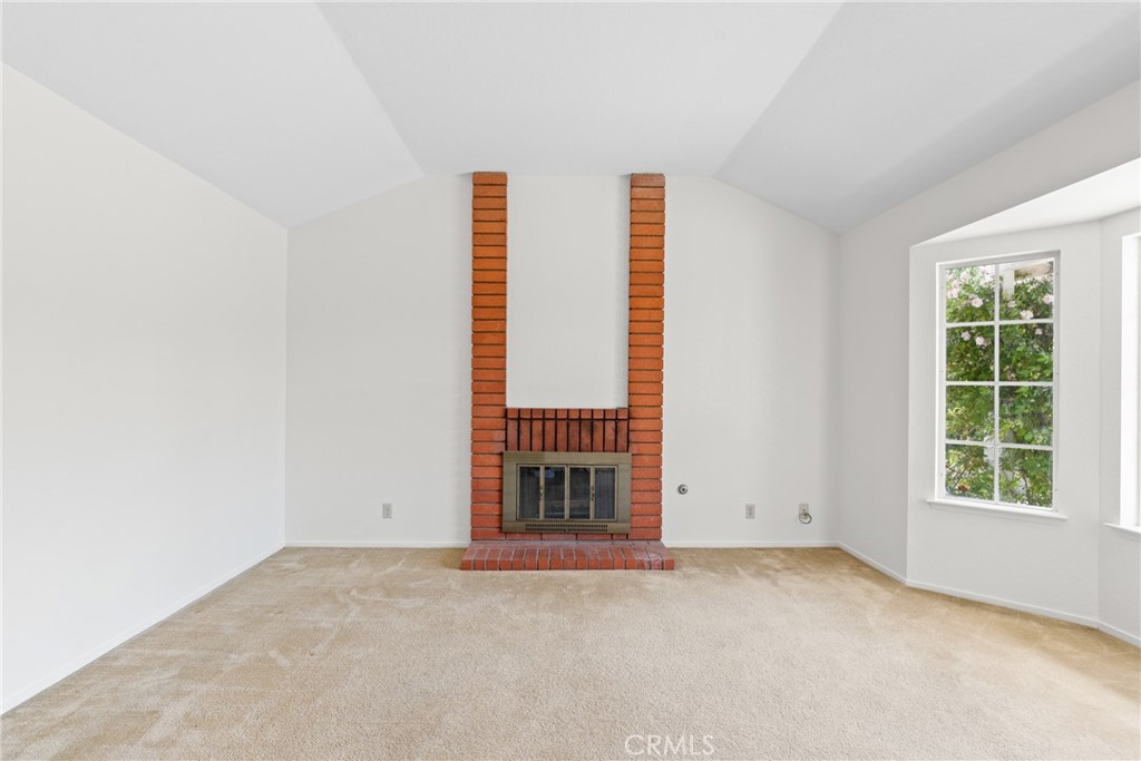 4696 Hartnell Road
