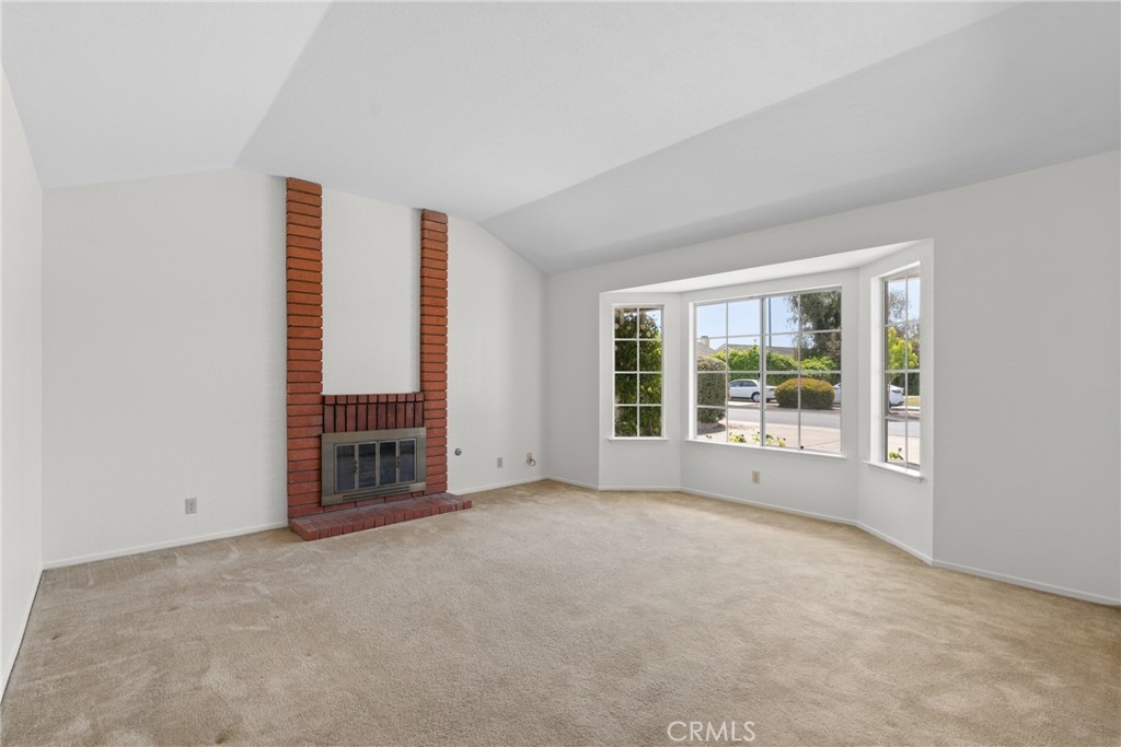 4696 Hartnell Road