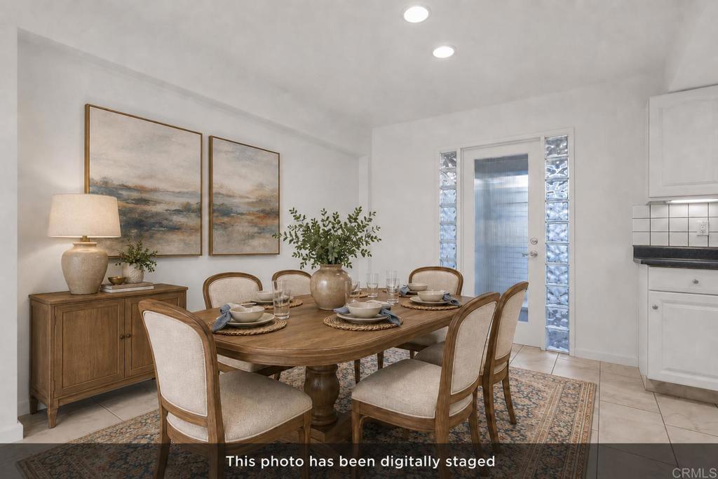 415 E Avenida Granada
