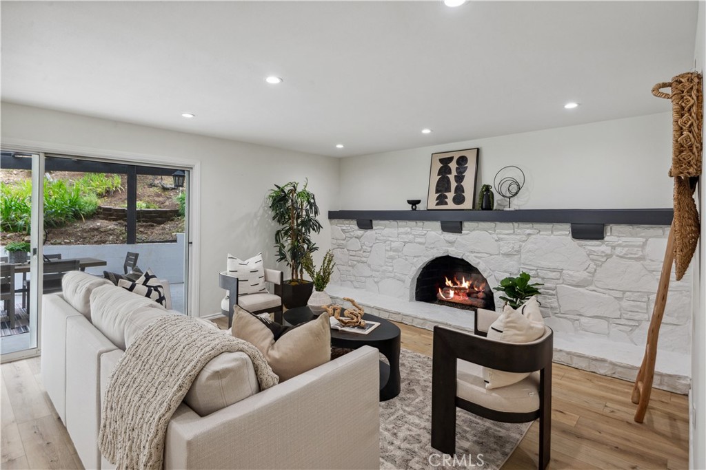 30047 Knoll View Drive