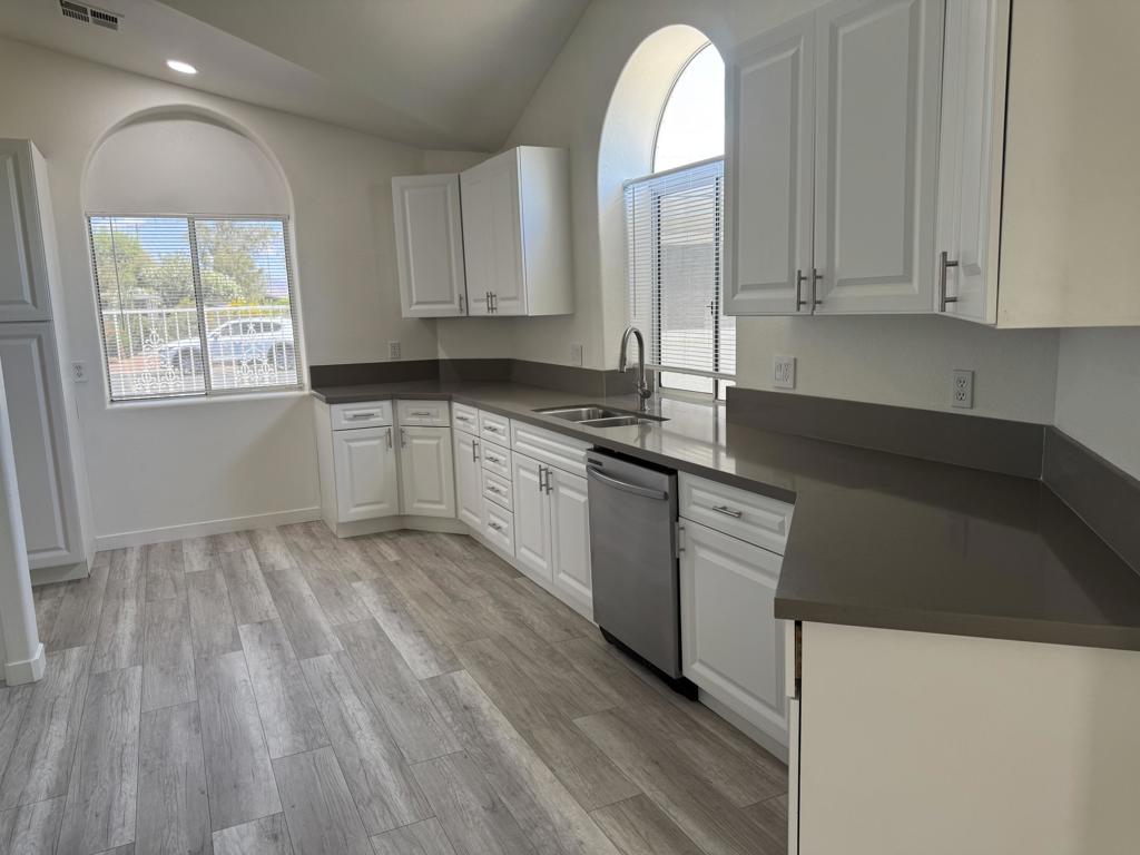 Ivey Ranch - Manufactured In Park