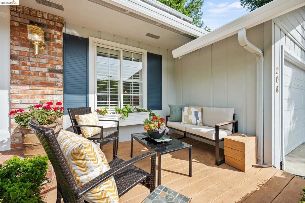 206 Sheila Ct