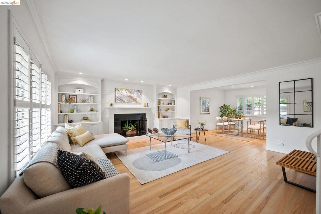 206 Sheila Ct