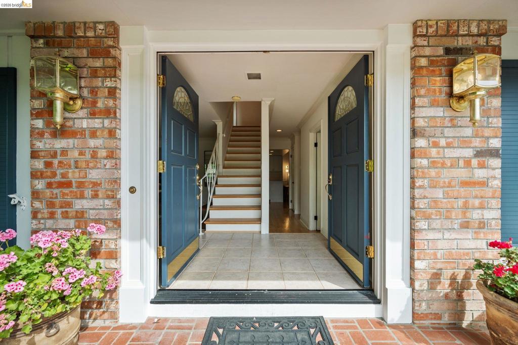 206 Sheila Ct