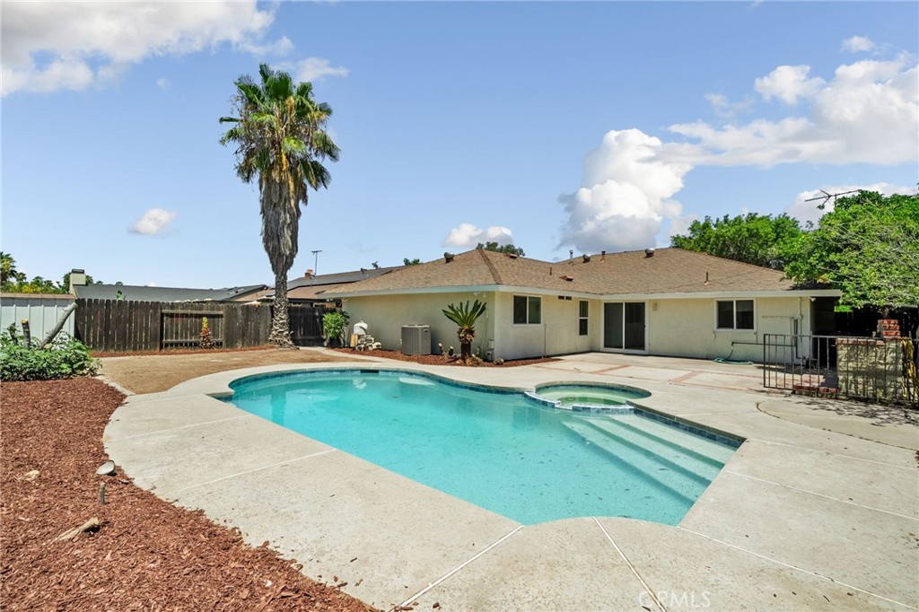 24233 Millsap