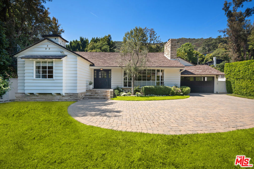2107 Coldwater Canyon Drive
