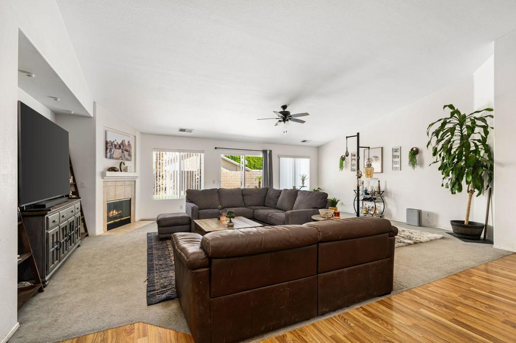 80664 Declaration Avenue