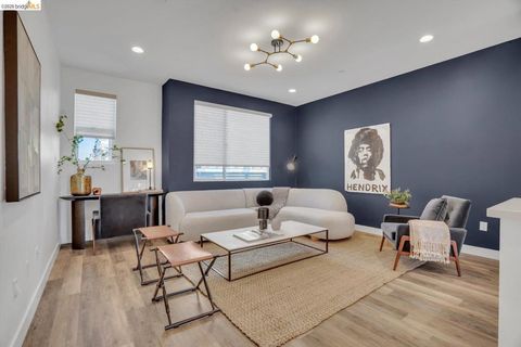 Photo of 2229 2229 Myrtle ST, Oakland, CA 94607 (MLS # 41125899)