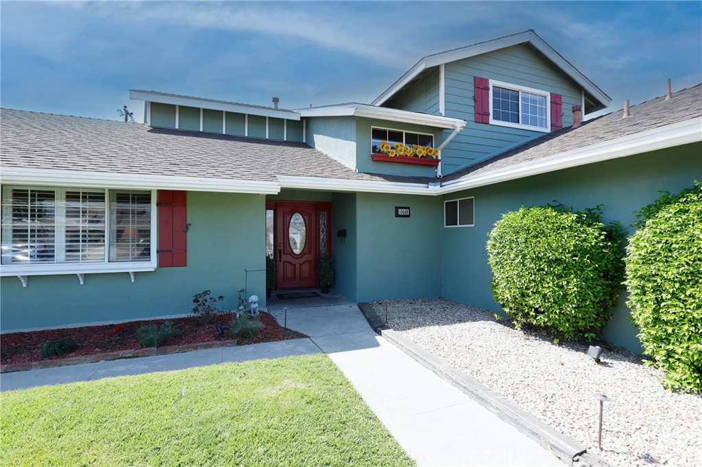 10448 Egret Avenue