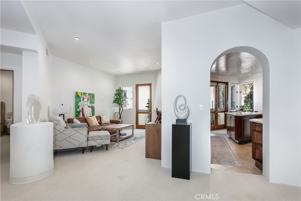 15500 W Sunset 301