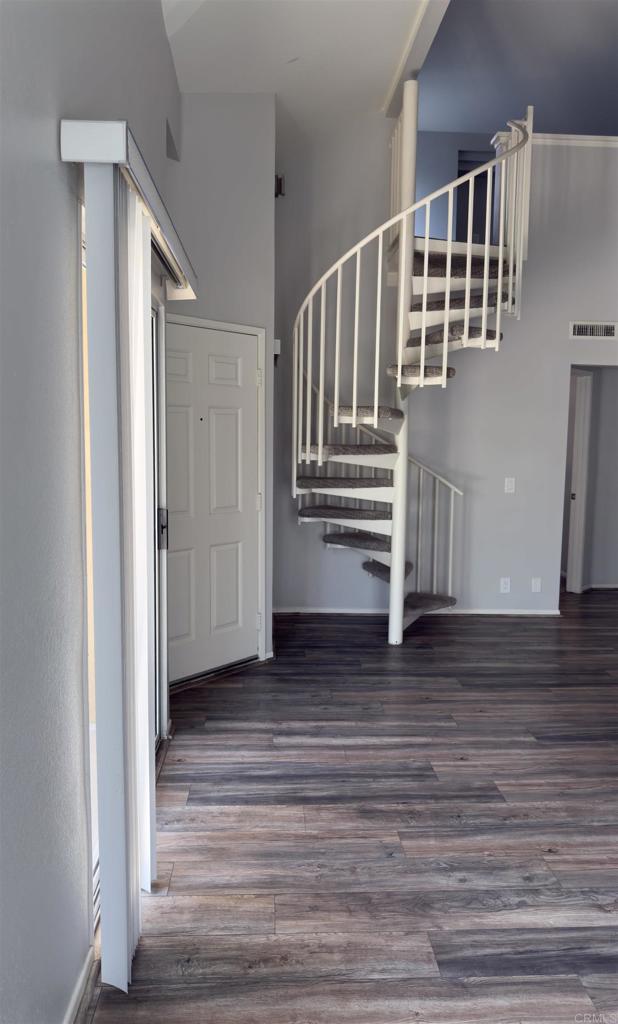 7220 Calle Cristobal 12