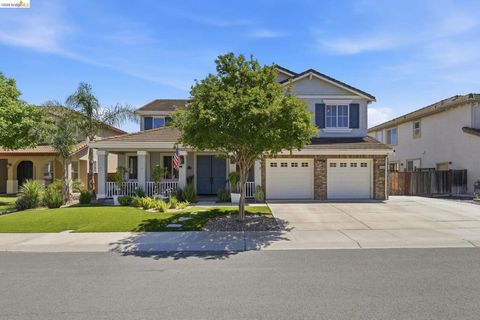 Photo of 3438 Keystone Loop, Discovery Bay, CA 94505 (MLS # 41134847)