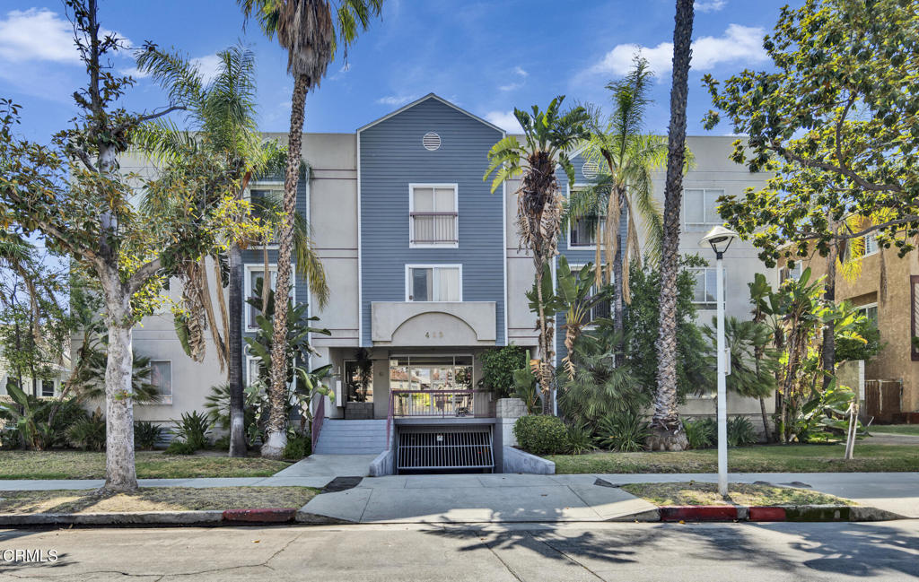 Welcome to this beautiful two story Condo located in one of Glendale's most desirable neighborhoods. It is a gated and well maintained community built in 1991. Offering 2 bedrooms, 2.5 bathrooms, and an ideal open floor plan, this home combines comfort, convenience, and modern style.Step into a bright and airy living and dining area filled with natural light, perfect for relaxing. The kitchen features freshly painted cabinets, ample counter space, and includes range/oven, and dishwasher. A guest powder room is conveniently located on the first floor.Upstairs, you'll find two generously sized primary suites, each with its own private bathroom. It is ideal for privacy or roommate living. The in-unit laundry area with a washer and dryer is thoughtfully placed between the bedrooms for easy access. It also comes with two side by side gated subterranean parking spaces.Enjoy unmatched access to everything Glendale has to offer. You're just minutes from The Americana at Brand, Glendale Galleria, top-rated restaurants, Whole Foods, and more.