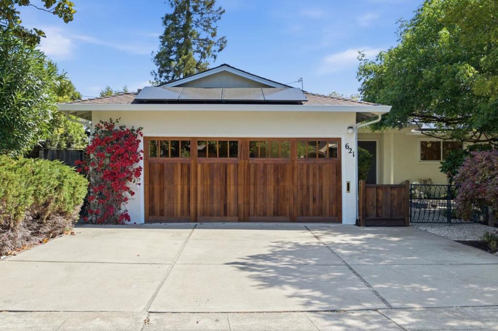 621 Wellsbury Way