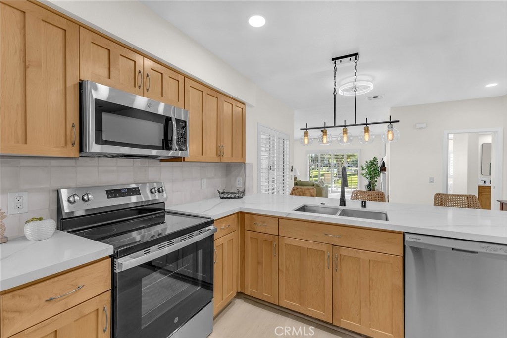 280 Vista Royale Circle W