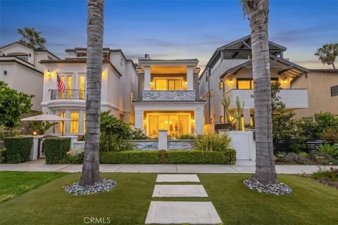 MLS: OC26083548